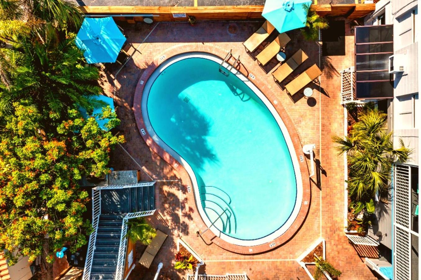 Boutique Beach Retreat St. Pete Beach Exteriör bild
